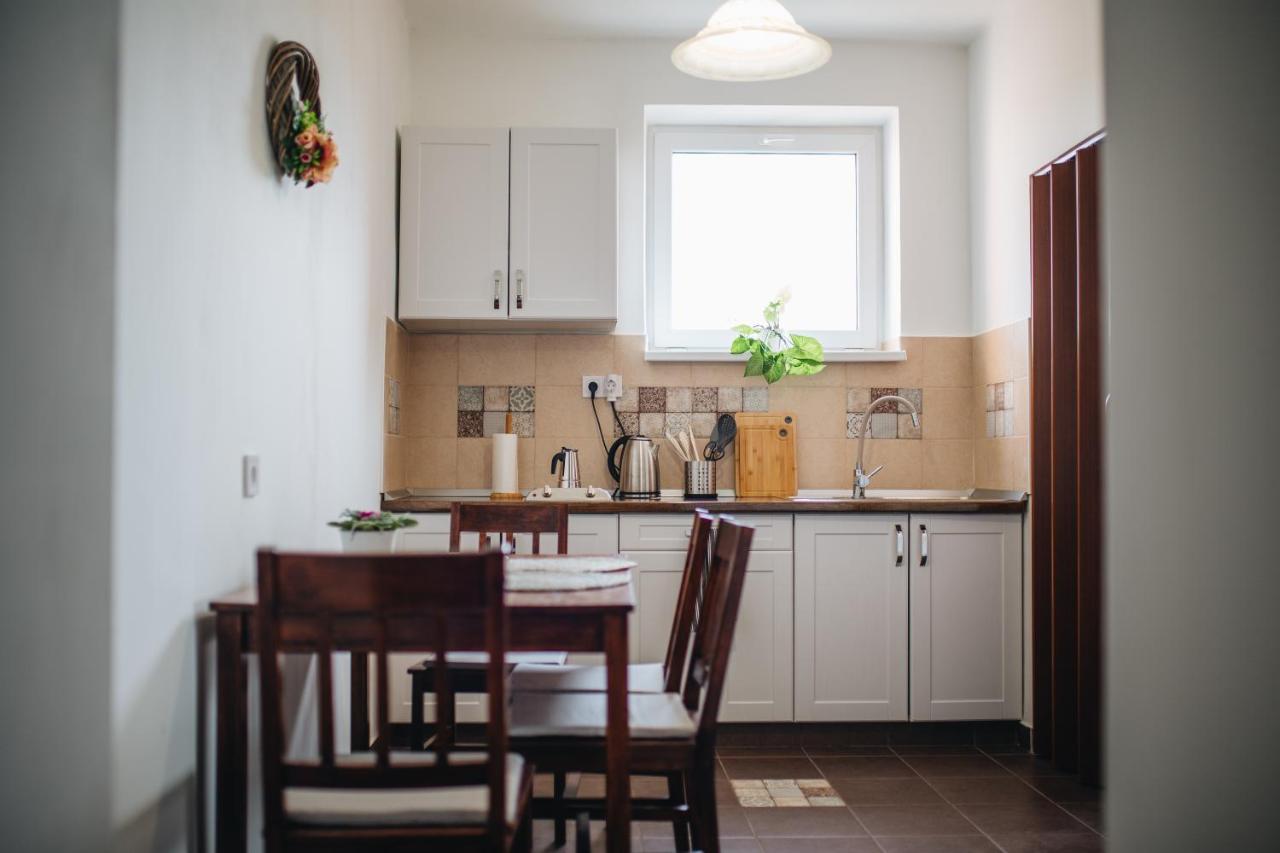 Magas-Lak Apartman Эгер Экстерьер фото