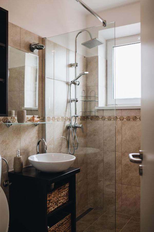 Magas-Lak Apartman Эгер Экстерьер фото